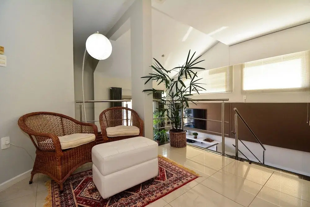 Elegante Casa com Piscina - João Paulo