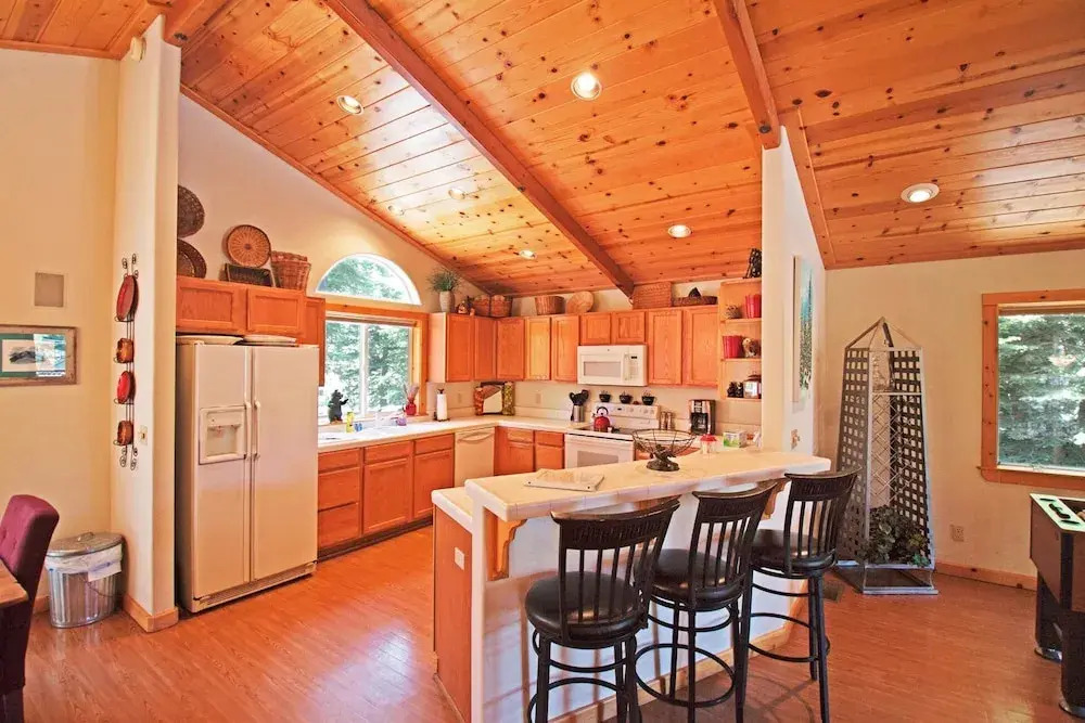 The Chalet Lani Home 799 3 Bedrooms 2 Bathrooms Home