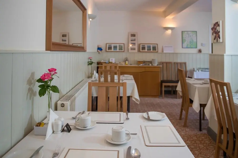 Thornbank House Offering Breakfast and with the use of Free Local Health Club
