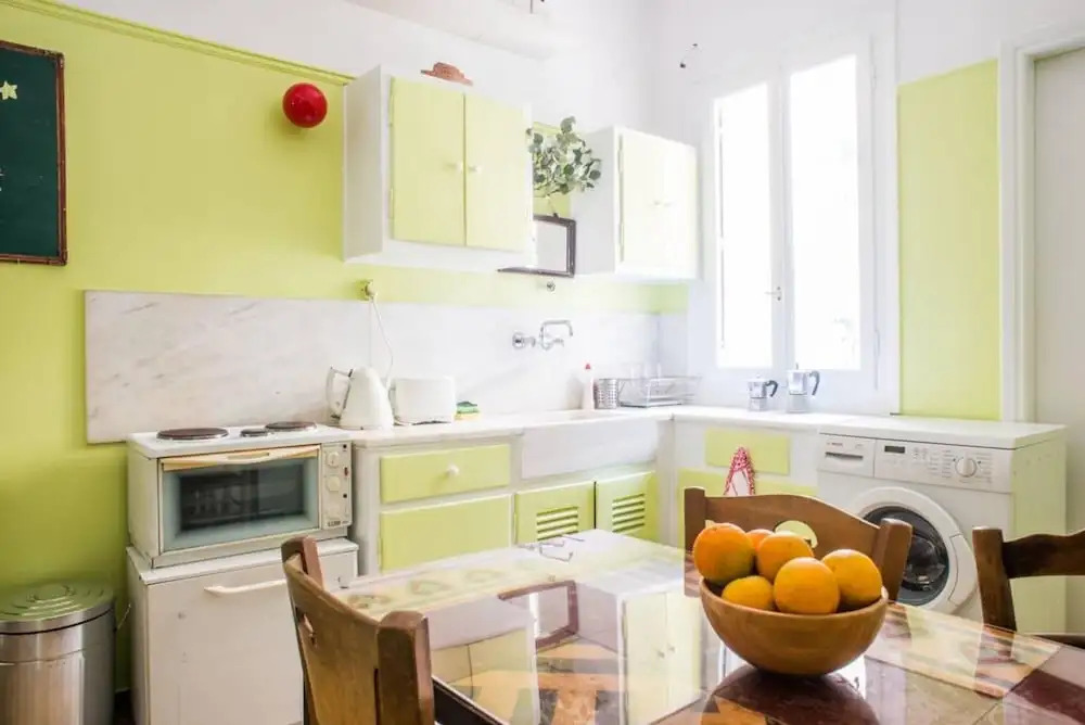 The Architect s 90m2 Flat a Breath From Parthenon