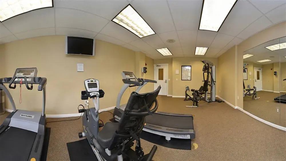 Rivertide Suites