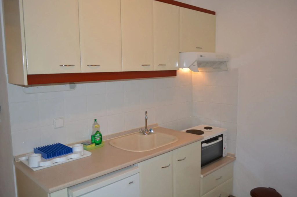 Victor-Eleni Hotel