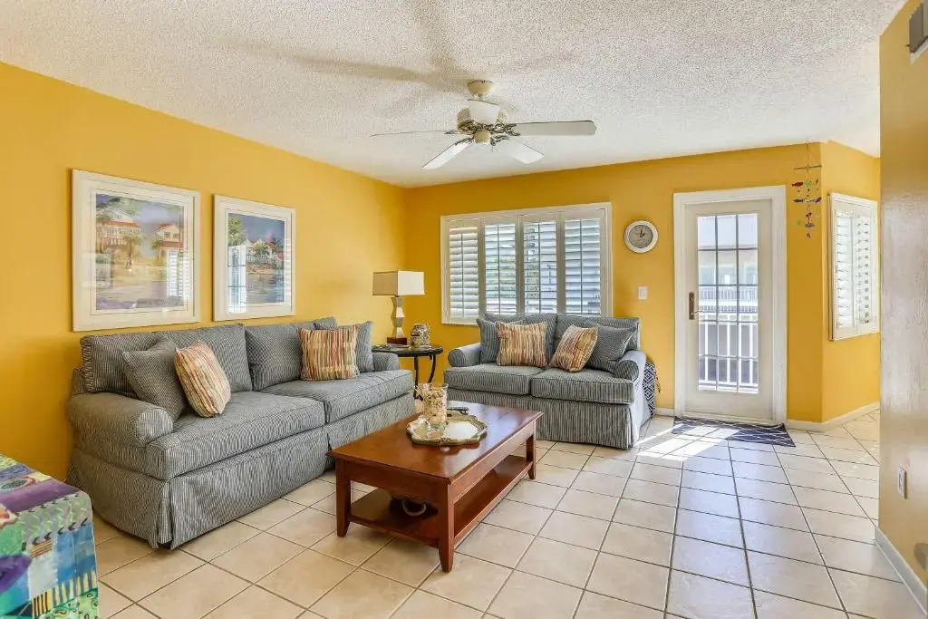 Gulfside Villas 6