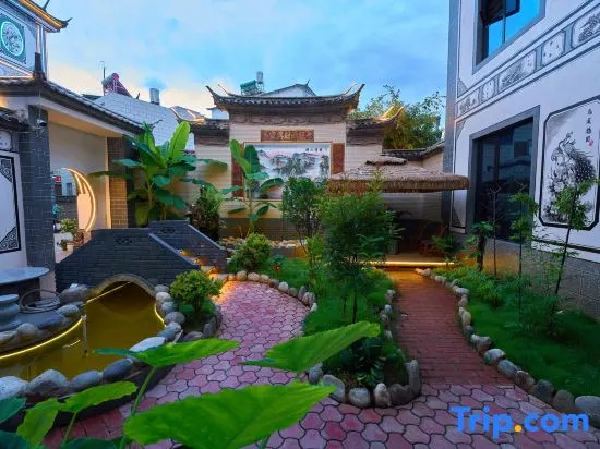 Yunqi Classic Bai Homestay