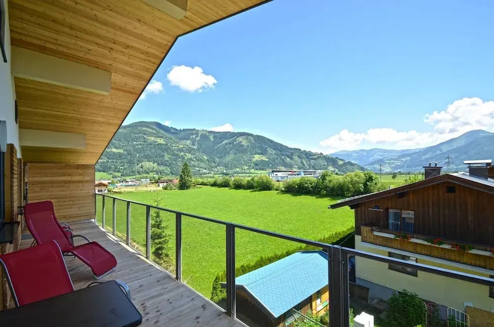 Residence Alpin Kaprun incl SUMMER CARD by All in One Apartments