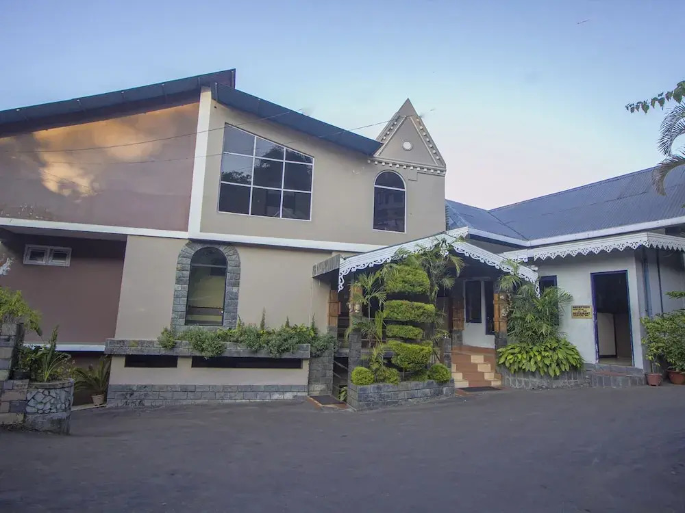 Capital O 23718 Sood Garden Retreat
