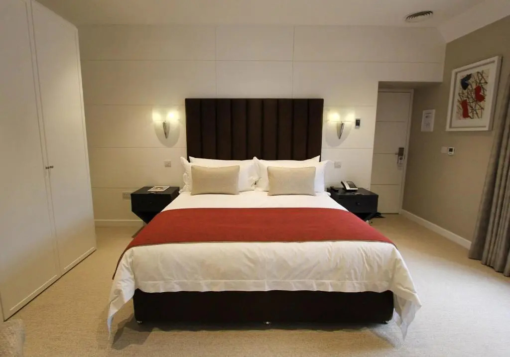 Cae Court Hotel