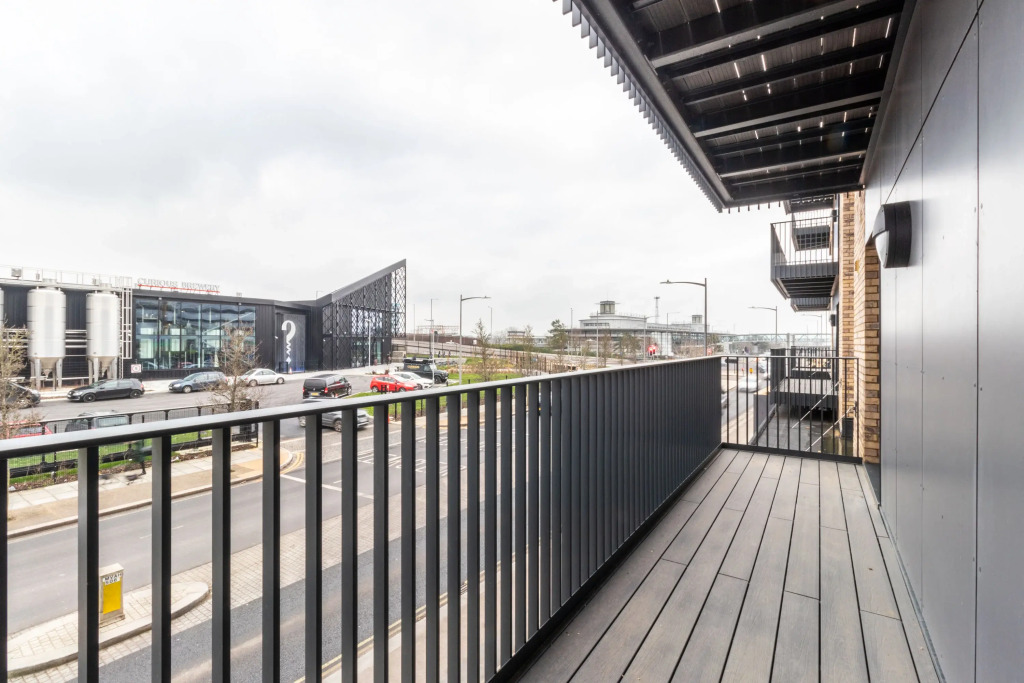 Seven Living Ashford - 2BR Luxury Apartments