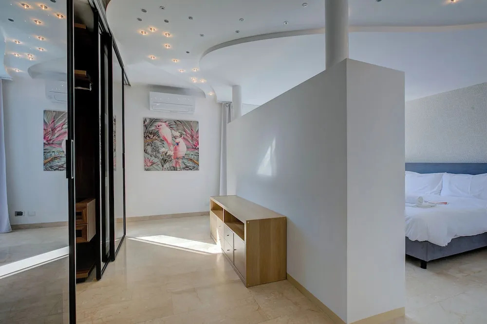 Lugano Lake View Villa with Private Pool