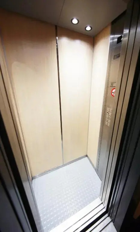 Cozy Apartment close to Cornavin Train Station and lake