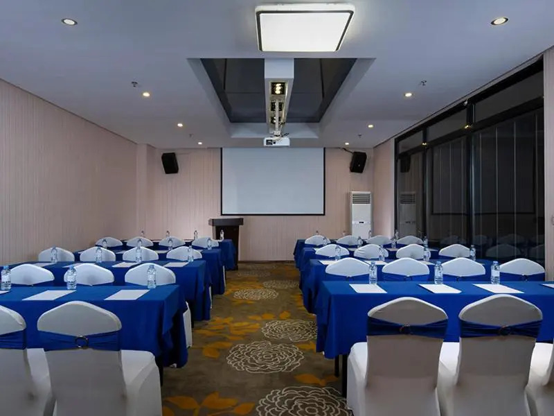 Vienna Hotel Dongguan Houjie Avenue