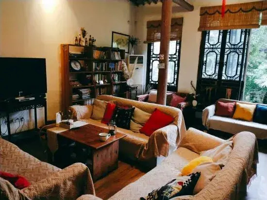 Xiaoya Youth Hostel