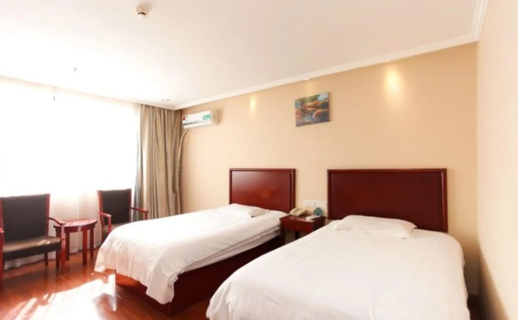 GreenTree Inn Jiangsu Wuxi Jiangyin Xinqiao Taoxin Road Express Hotel