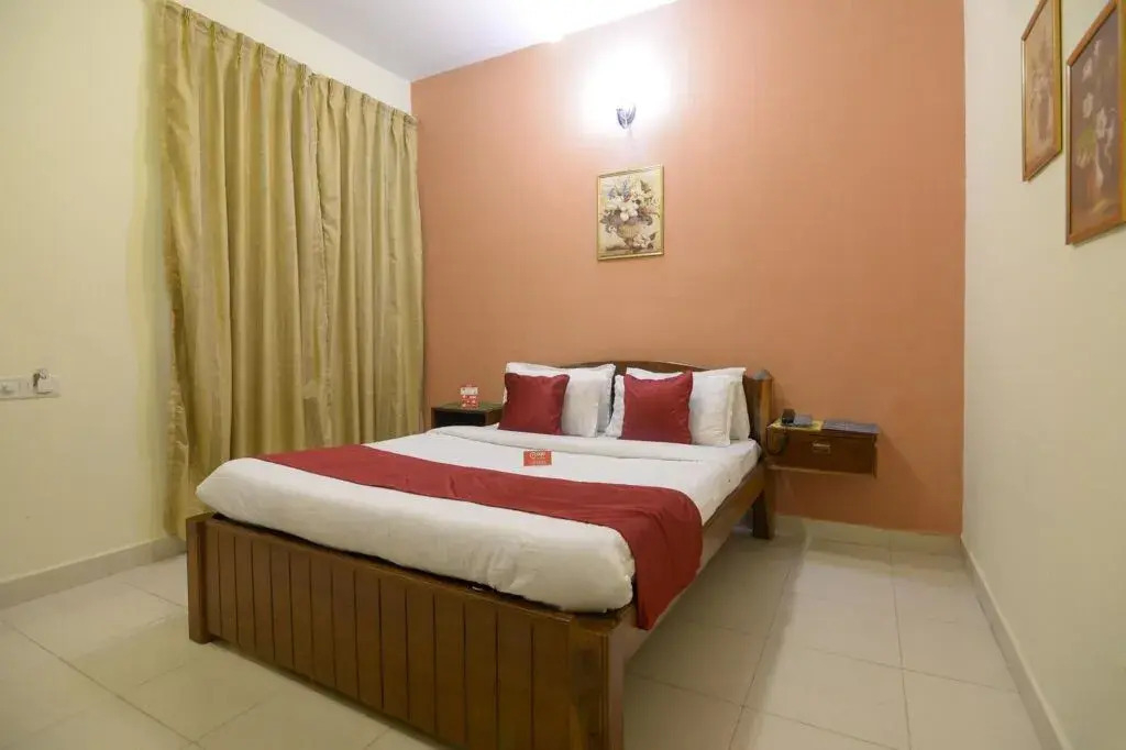 OYO Rooms Near Dukles Hospital Candolim