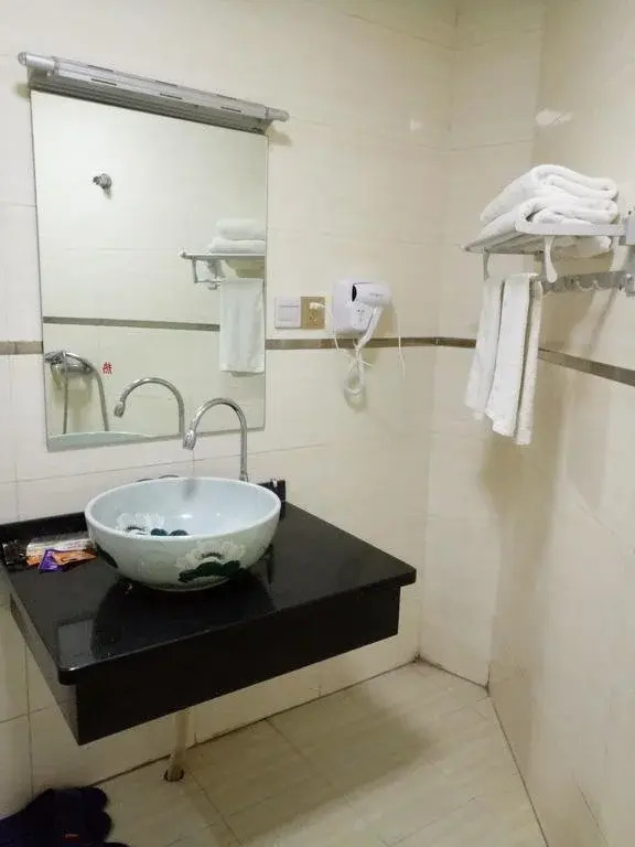 Emeishan Ziqiang Hotel