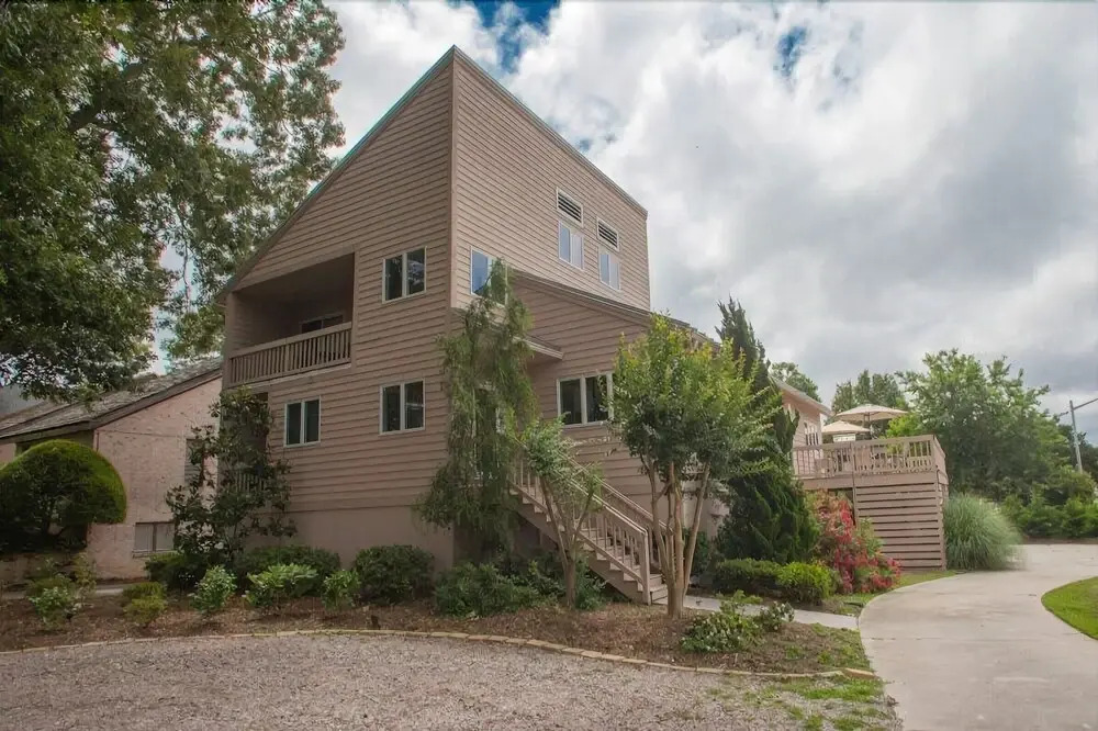 Sail Away 3 Bedrooms 2.5 Bathrooms Home