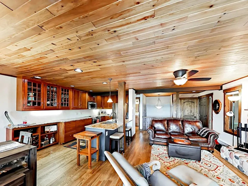 2500 Apres Ski Way Condo Unit 201 2 Bedrooms 2 Bathrooms Condo