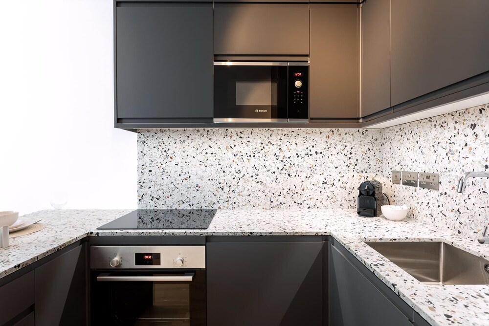 Coleherne Road Residence VI