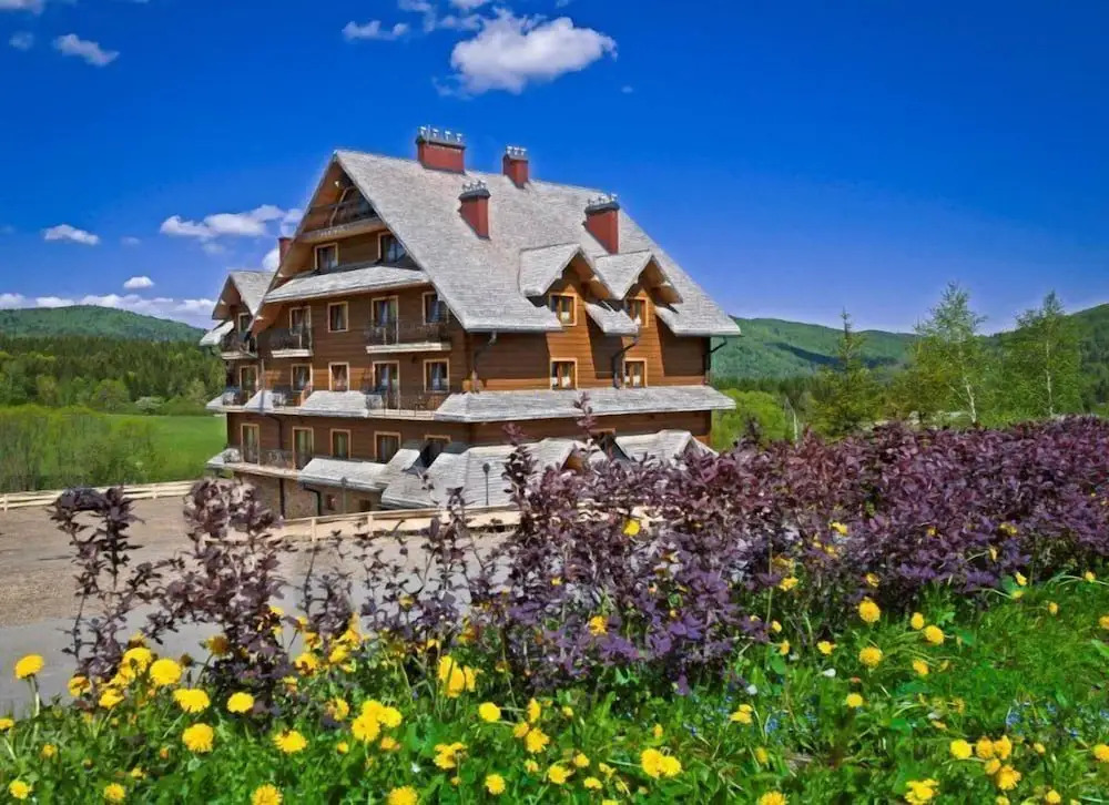 Hotel Carpatia Bieszczadzki Gościniec