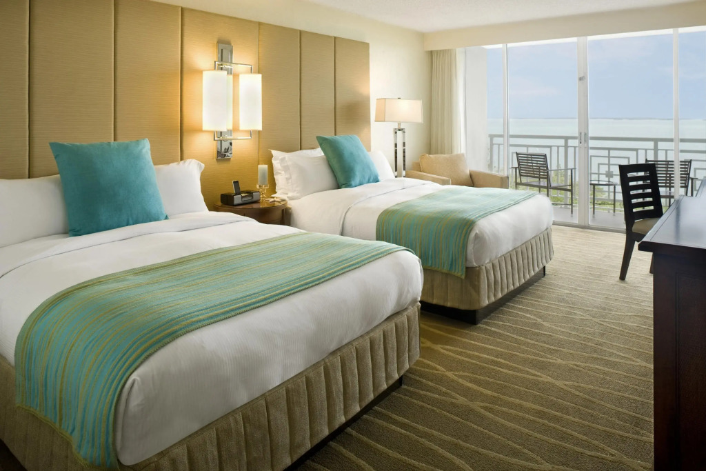 Bakers Cay Resort Key Largo, Curio Collection By Hilton