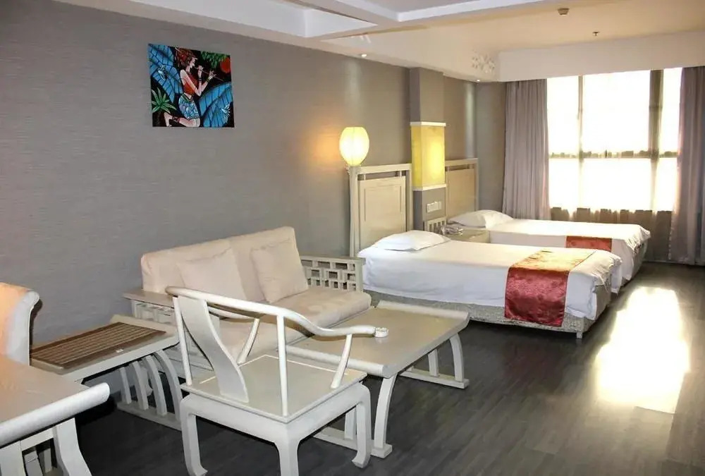 Golden Key International Hotel