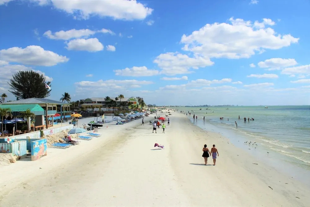 Estero Island Beach Villas 105