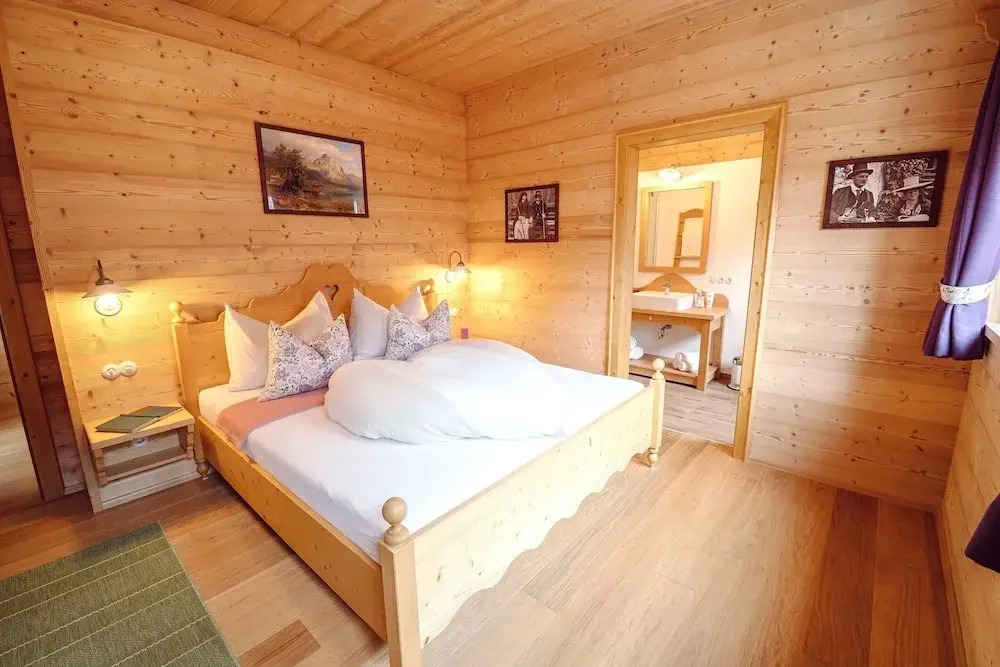 Nice Chalet by Zlaimlift