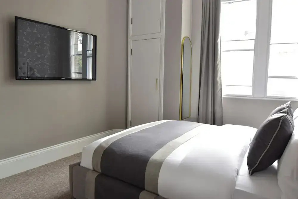 Yorkshire Grey Pub & Rooms