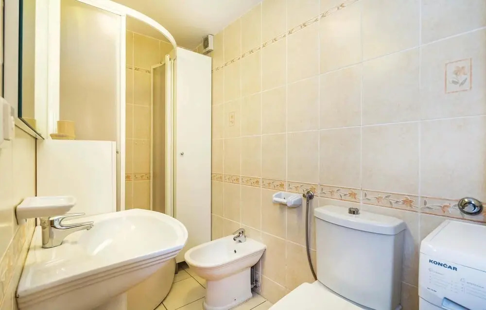 Stunning Home in Sabljici With Wifi and 3 Bedrooms