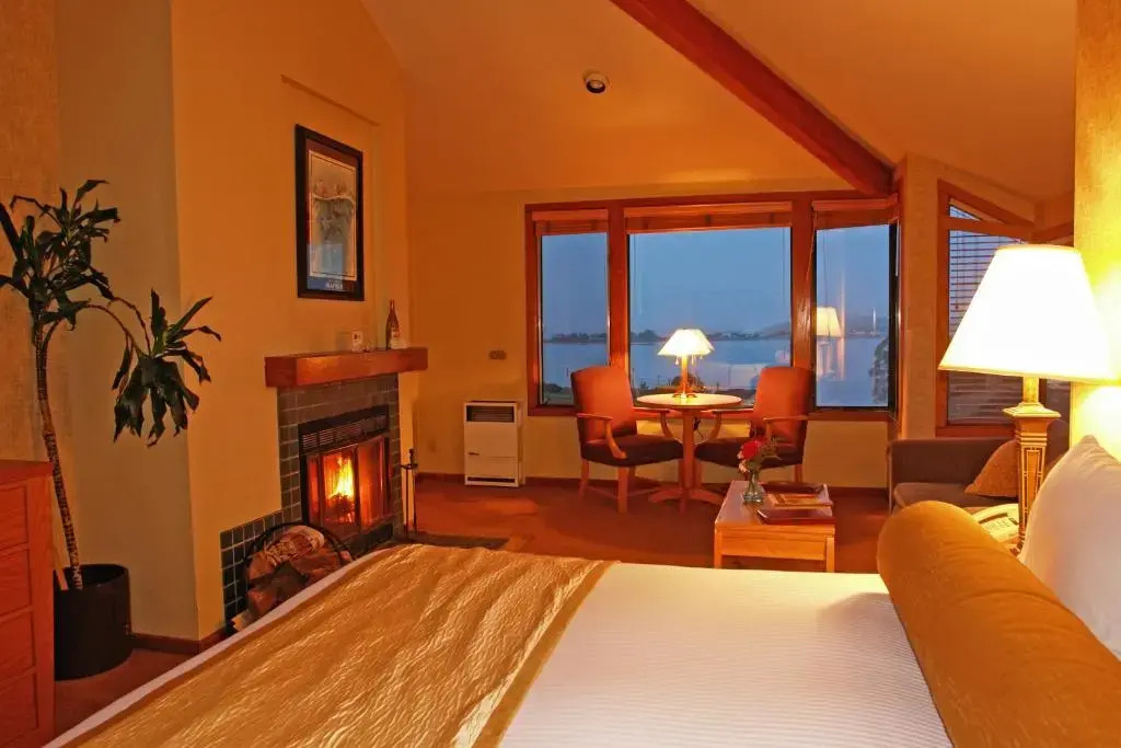 The Inn at the Tides