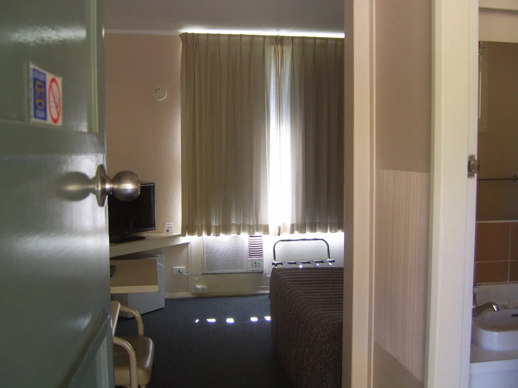Garden Motor Inn