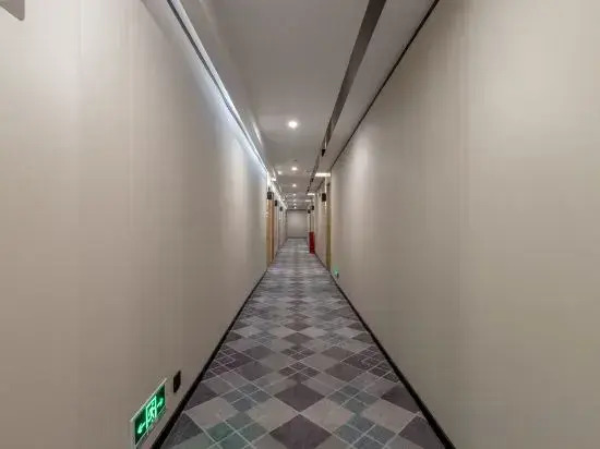 Yimi Select Hotel