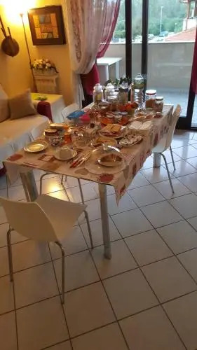 Bed  Bedbreakfast A Casa Di Monica