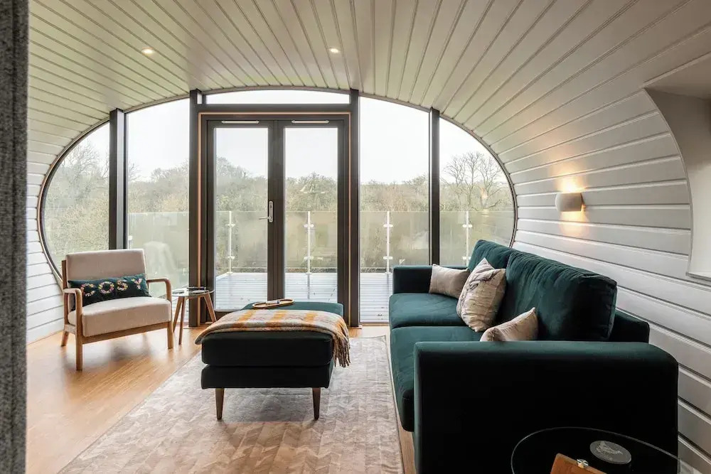 Unique 1 BD Eco-Retreat in Old Chalford