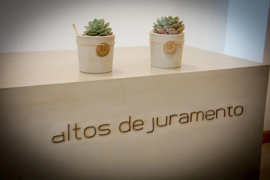 Studio Altos de Juramento