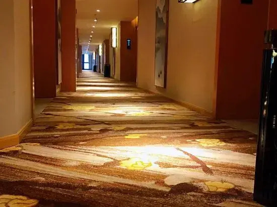 Huatailin Hotel