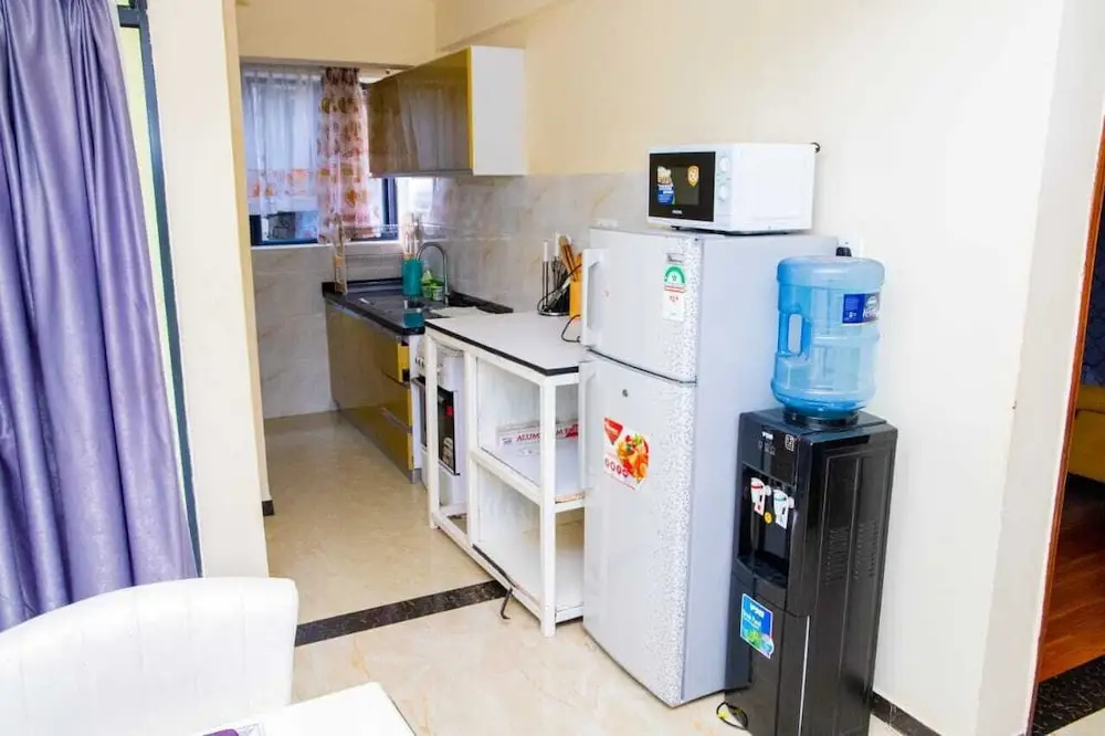 Cobot Suites Marcus Garden