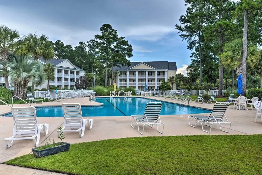 Myrtle Beach Beach Golf Villa w/ Community Pool!