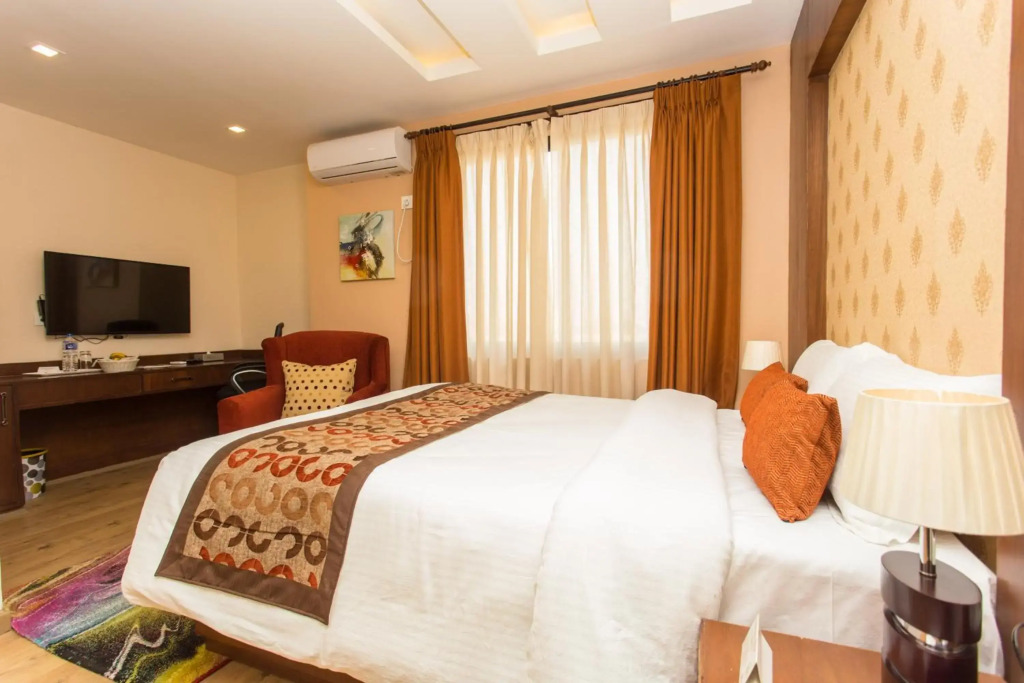 Yatri Suites and Spa