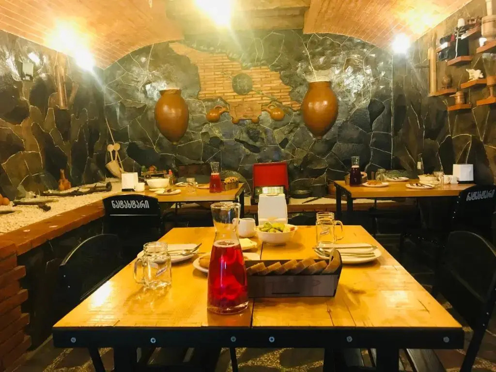 Hotel Hobbiton near Vardzia Caves