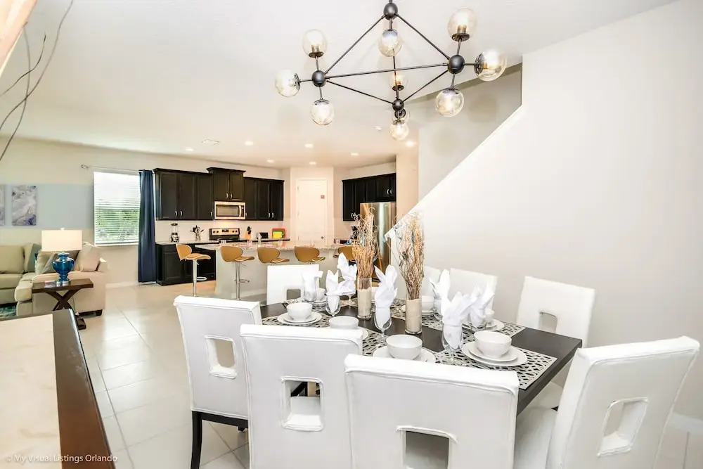 Brand New 7 Bedroom Private Pool Near Disney