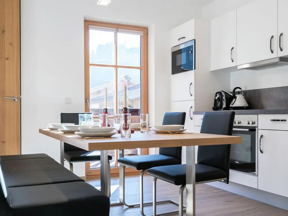 Apartment in Hollersbach near Ski Lift
