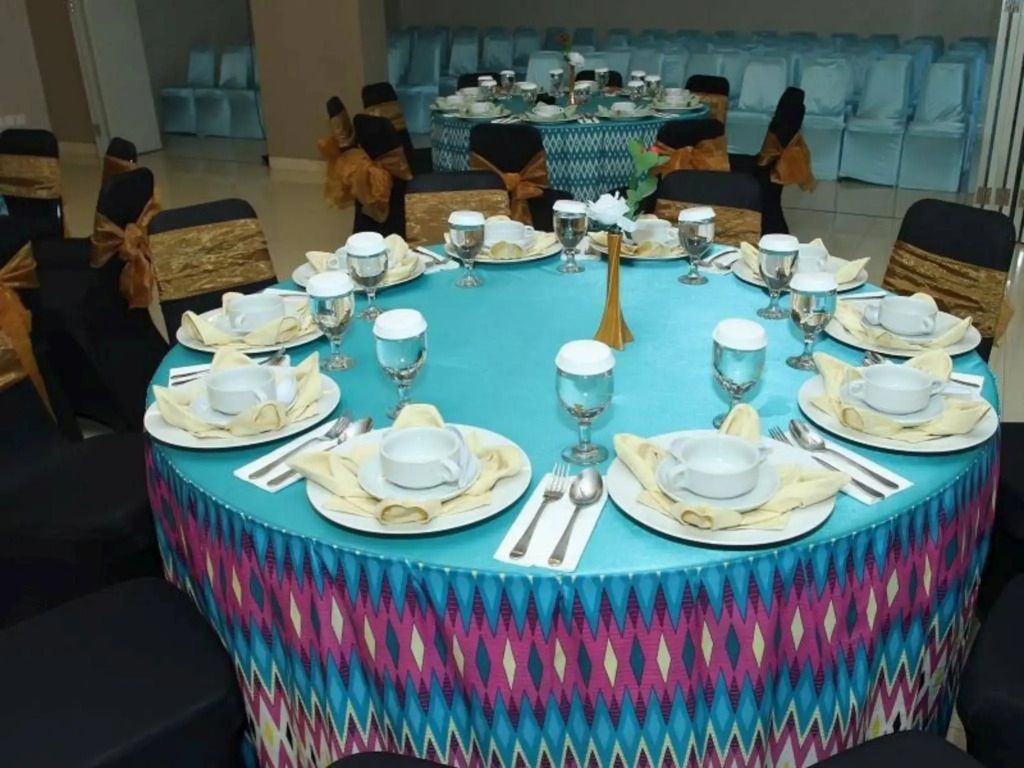 Roa Roa hotel Palu