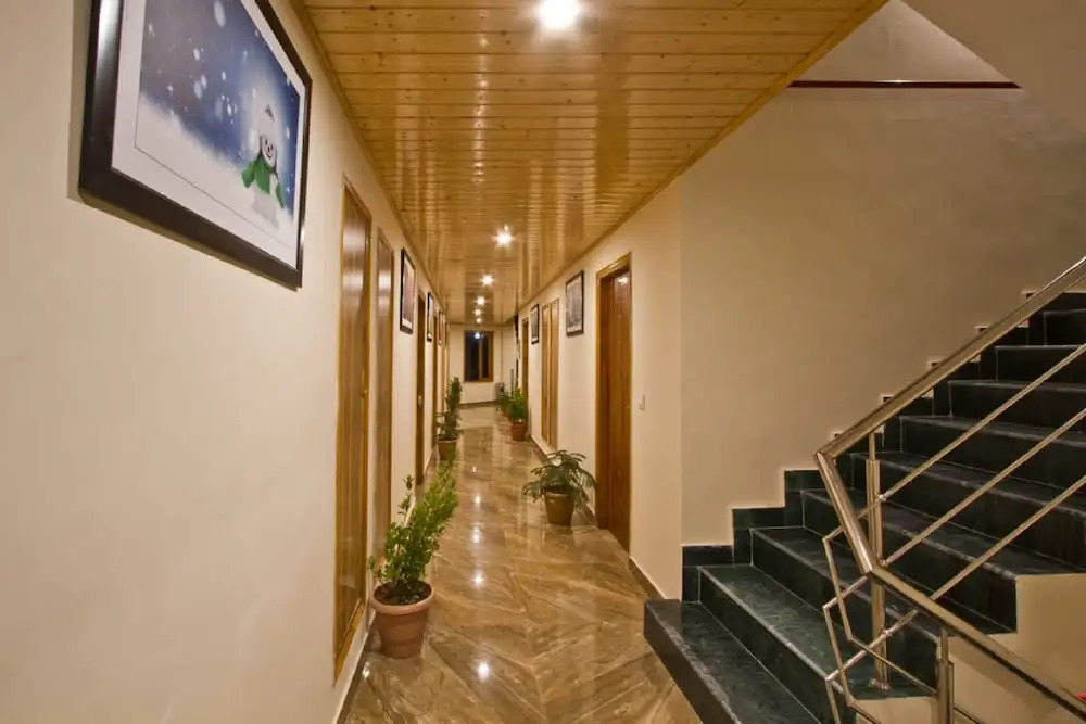 Hotel Mountain Abode