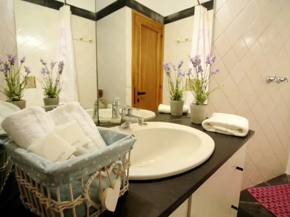 Charming Bright Penthouse in Trastevere