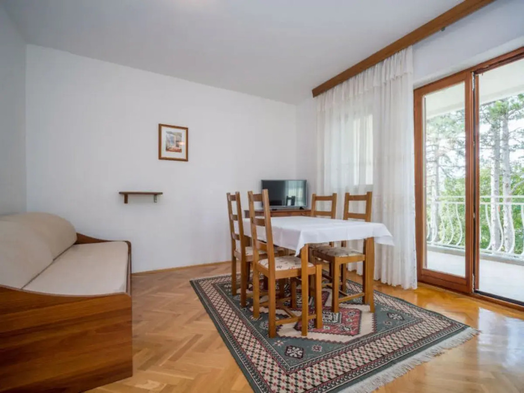Apartment Fuma St.Georges-de-Montclard 39435