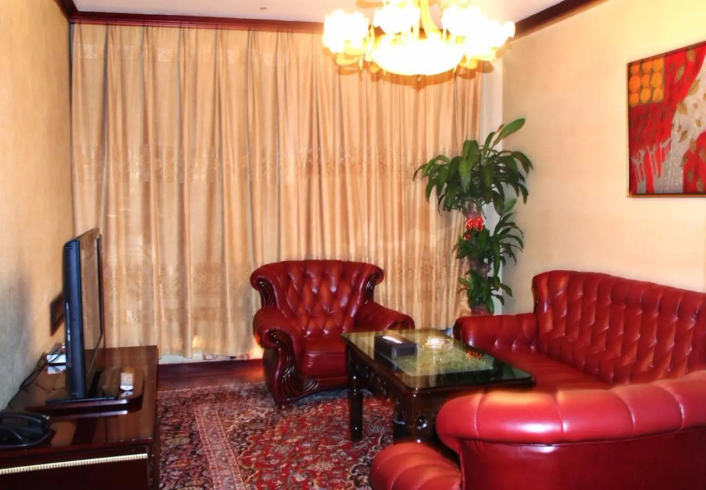 Tumaris Hotel