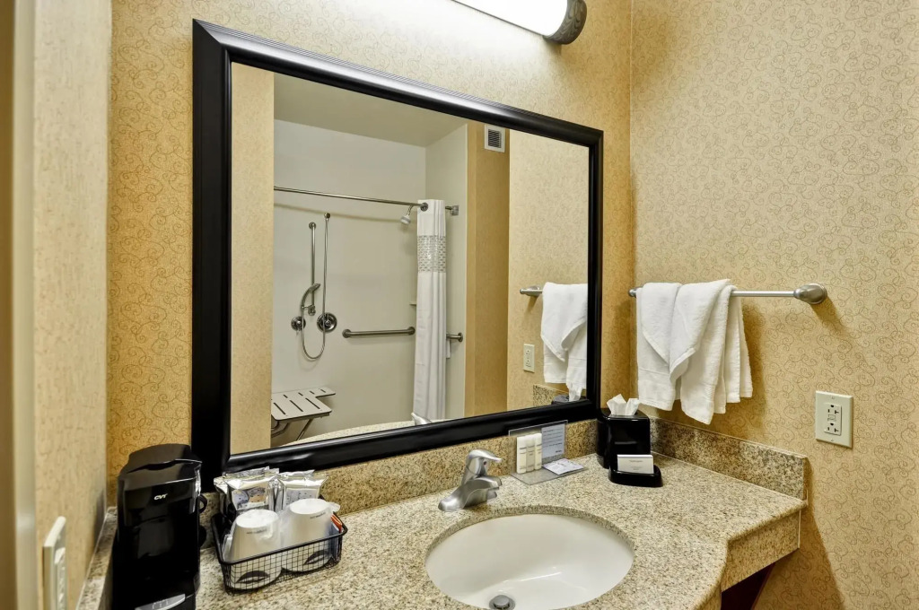 Hampton Inn & Suites Tucson East
