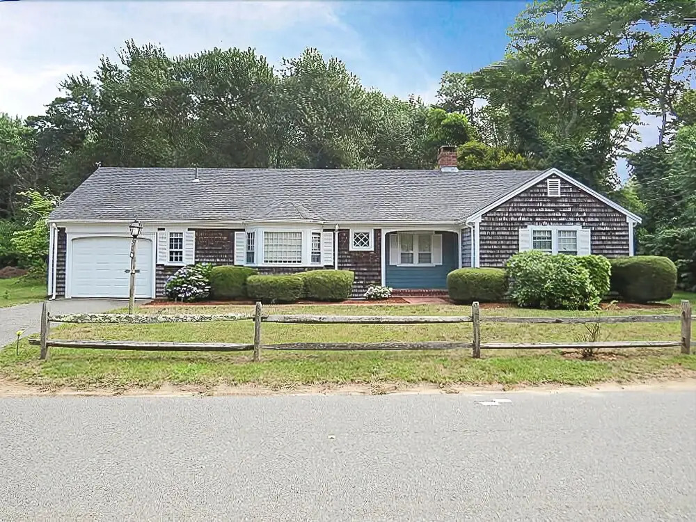 28 Capri Lane - Two Bedroom House