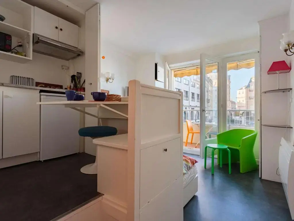Appartement Biarritz, 1 pièce, 2 personnes - FR-1-3-379